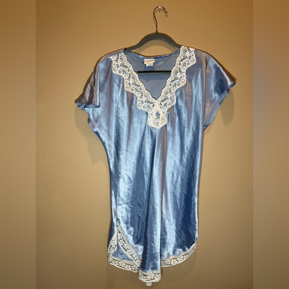 Lounge or Sleeping Gown